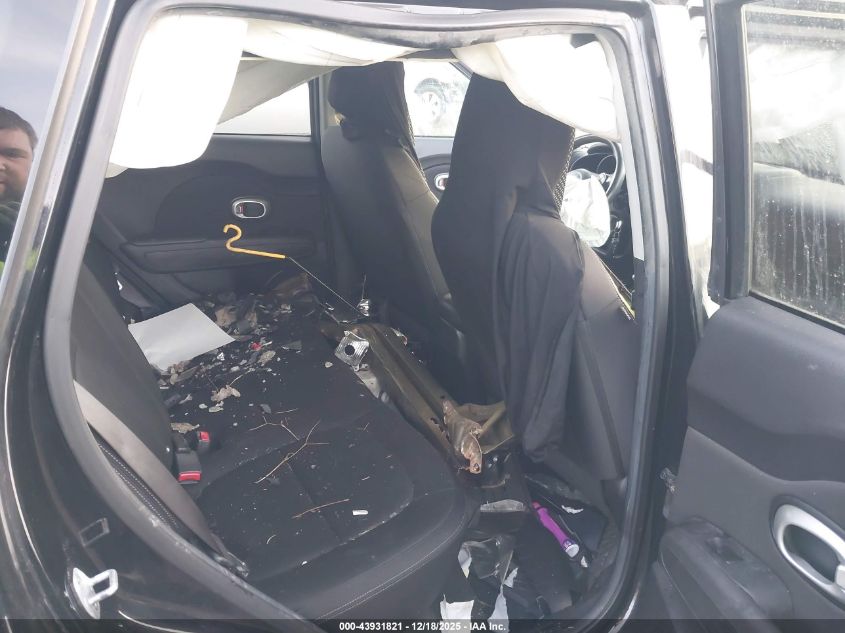 2016 Kia Soul VIN: KNDJN2A29G7392088 Lot: 43931821