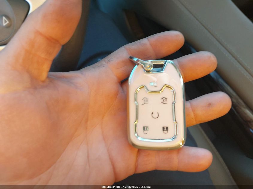 2018 GMC Yukon Slt VIN: 1GKS2BKC7JR393339 Lot: 43931880