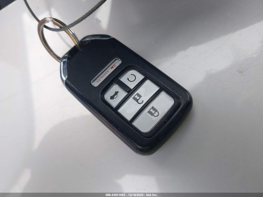 2018 Honda Civic Si VIN: 2HGFC3A53JH755106 Lot: 43931953