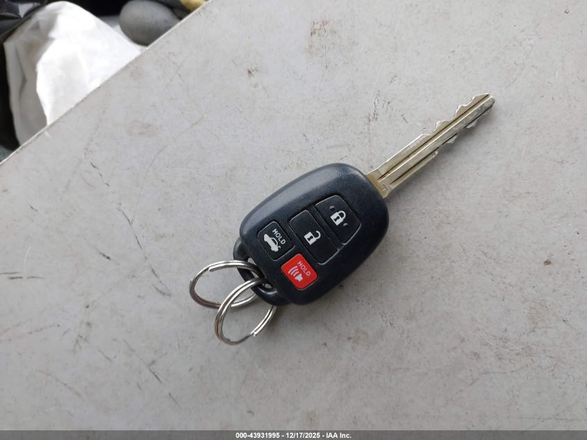 2016 Toyota Corolla Le VIN: 5YFBURHE9GP398570 Lot: 43931995