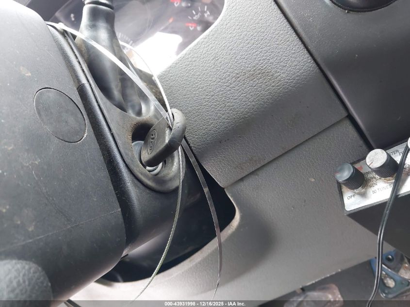 2004 Ford F-150 Stx/Xl/Xlt VIN: 1FTRF12W34KB29096 Lot: 43931998