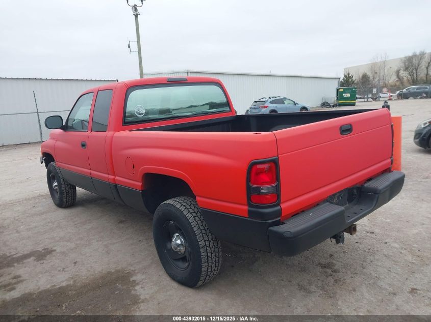 2000 Dodge Ram 1500 St VIN: 3B7HF13Z1YM236635 Lot: 43932015
