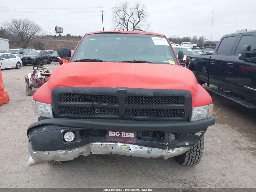 2000 Dodge Ram 1500 St VIN: 3B7HF13Z1YM236635 Lot: 43932015