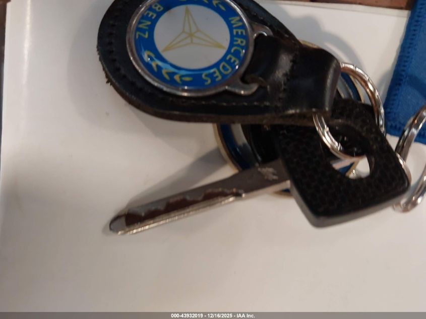 1980 Mercedes-Benz 380 VIN: 10704310014994 Lot: 43932019