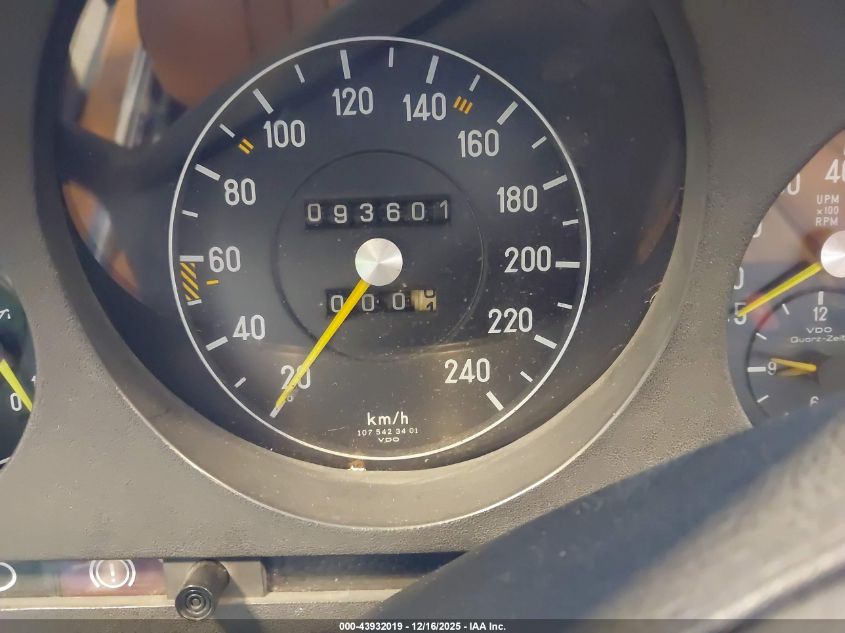 1980 Mercedes-Benz 380 VIN: 10704310014994 Lot: 43932019