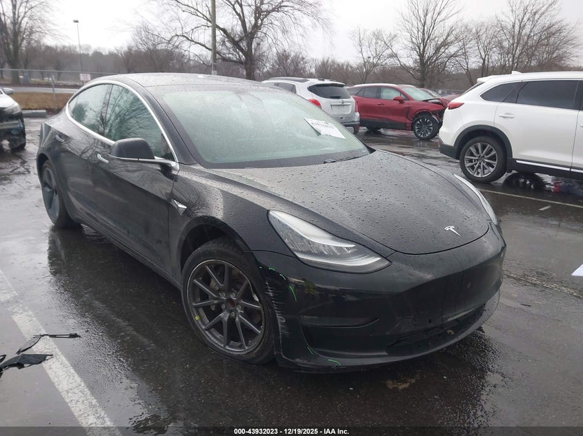 5YJ3E1EA8KF399959 2019 Tesla Model 3 Long Range/Mid Range/Standard Range/Standard Range Plus auction photo 1