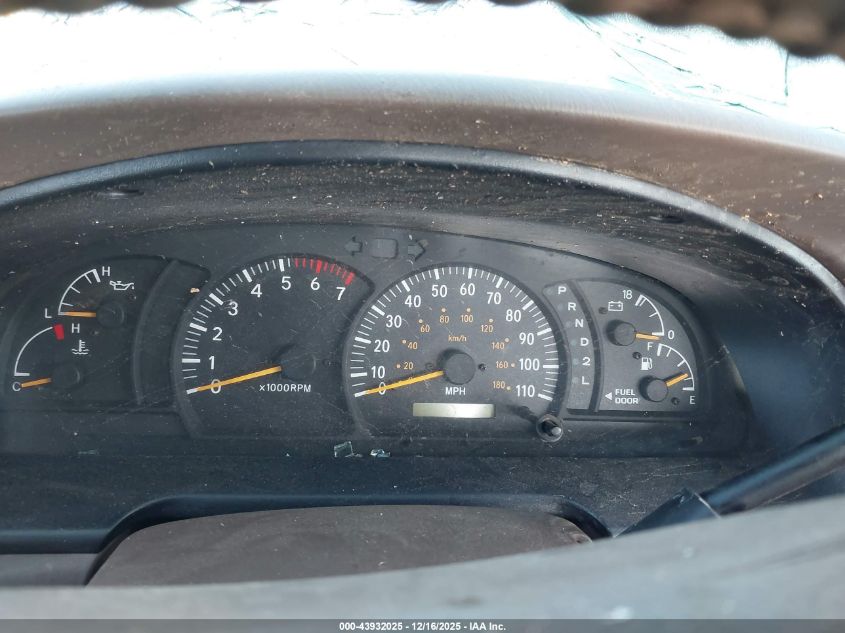 2004 Toyota Tundra Limited V8 VIN: 5TBET38124S438266 Lot: 43932025