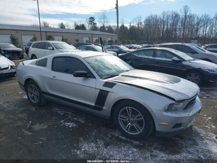 FORD MUSTANG V6 PREMIUM