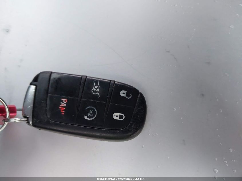 2014 Jeep Grand Cherokee Limited VIN: 1C4RJFBG5EC220127 Lot: 43932141