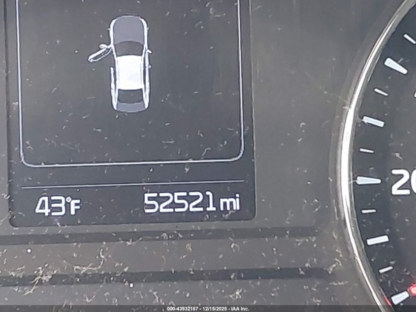 2018 Kia Forte Lx VIN: 3KPFL4A75JE196336 Lot: 43932187