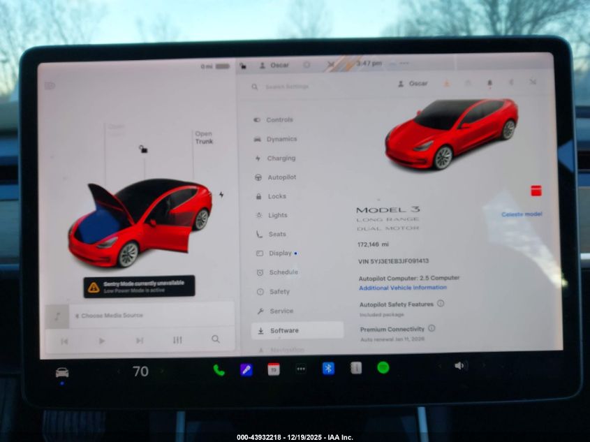 2018 Tesla Model 3 Long Range/Performance VIN: 5YJ3E1EB3JF091413 Lot: 43932218