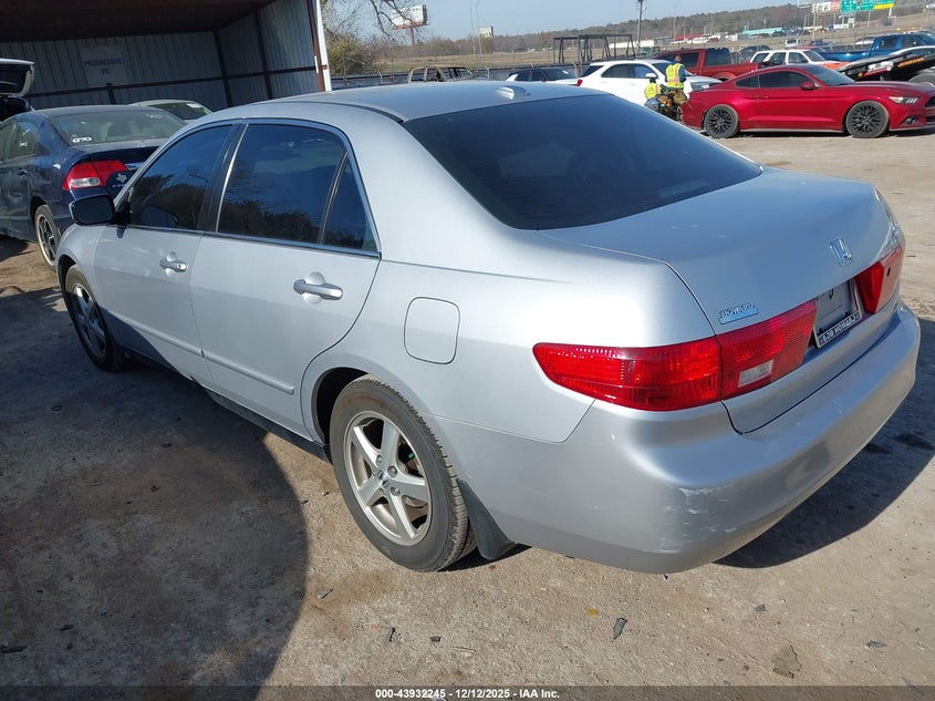1HGCM56815A134336 2005 HONDA ACCORD photo no. 3