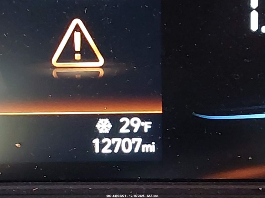 2025 Hyundai Venue Sel VIN: KMHRC8A39SU377150 Lot: 43932271