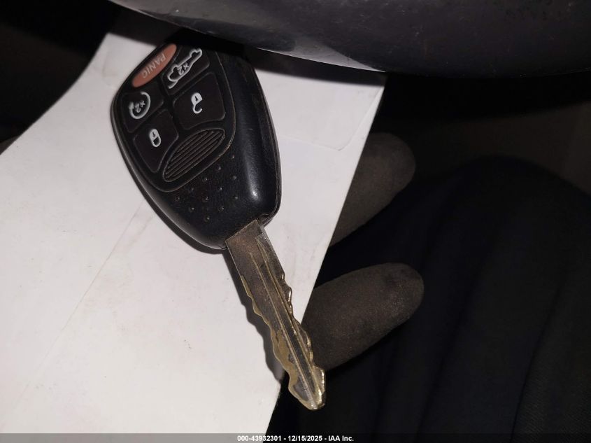 2007 Jeep Commander Limited VIN: 1J8HG58N47C697072 Lot: 43932301