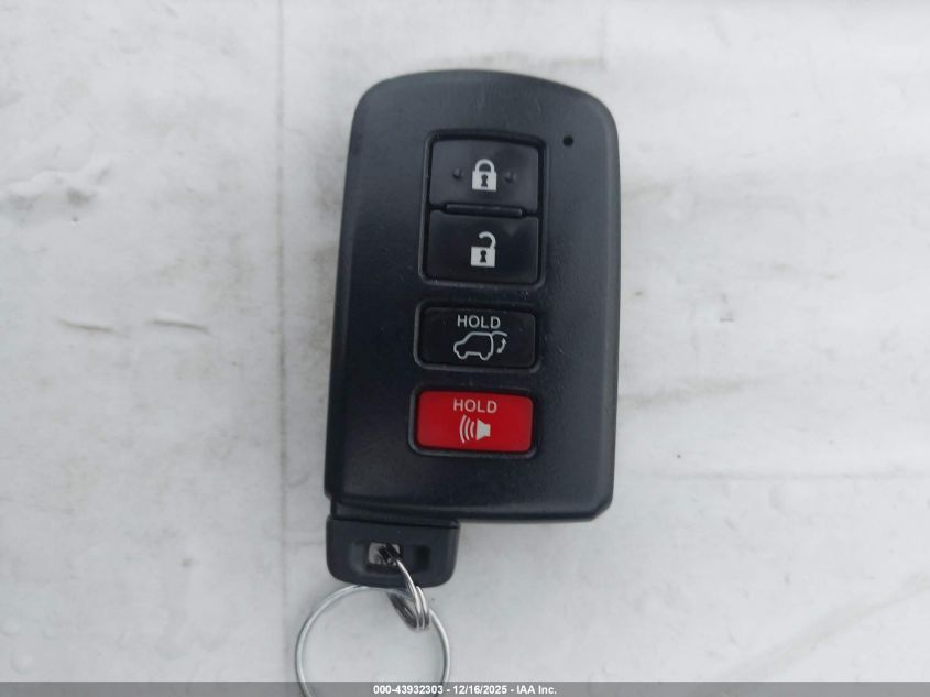 2017 Toyota Rav4 Xle VIN: JTMRFREV1HJ175118 Lot: 43932303