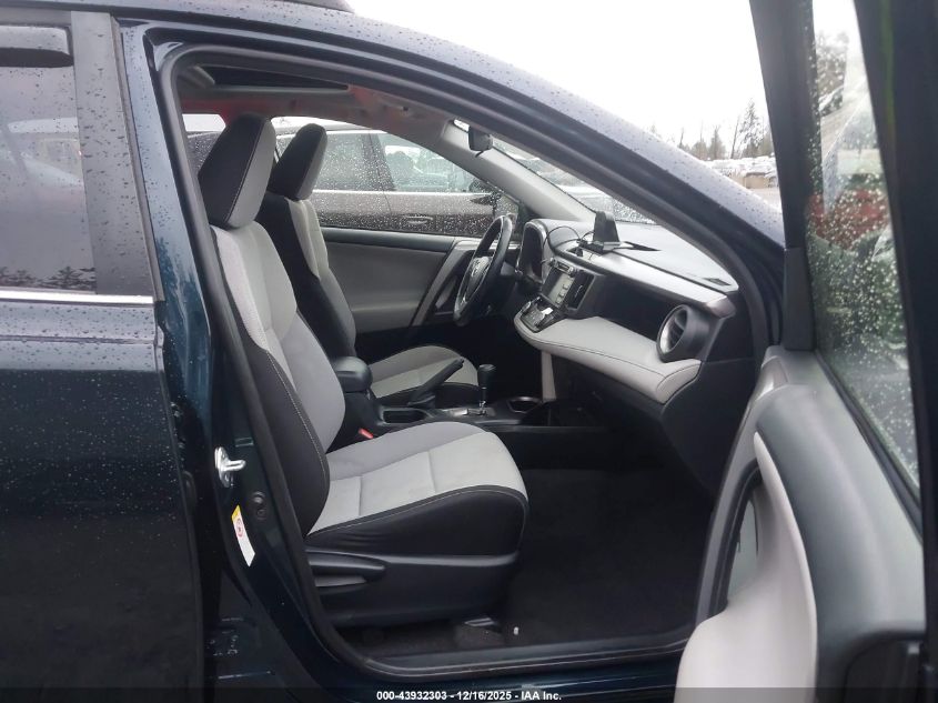 2017 Toyota Rav4 Xle VIN: JTMRFREV1HJ175118 Lot: 43932303