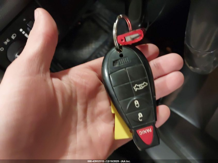 2008 Chrysler 300 Touring VIN: 2C3KA53G68H241746 Lot: 43932315