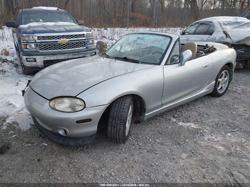 2000 Mazda Mx-5 Miata Ls/Special Edition VIN: JM1NB3536Y0142871 Lot: 43932321