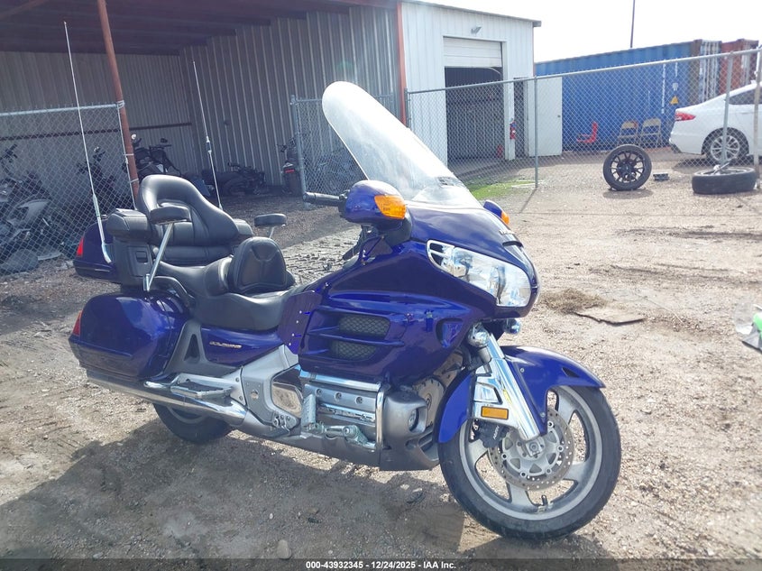 1HFSC47023A203859 HONDA GL1800 Photo 1