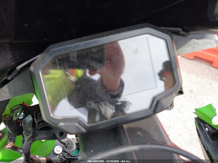 2024 Kawasaki Zx636 K VIN: JKBZXJJ18RA006867 Lot: 43932360