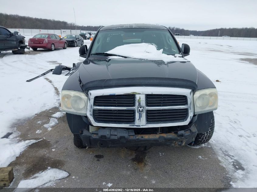 2005 Dodge Dakota Slt VIN: 1D7HW48J95S306122 Lot: 43932362