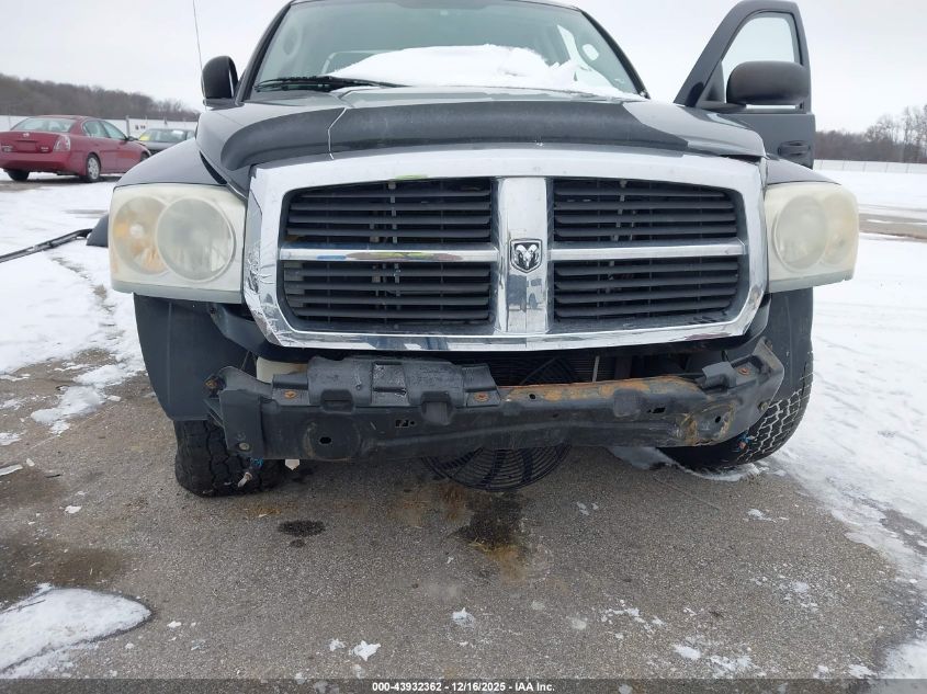 2005 Dodge Dakota Slt VIN: 1D7HW48J95S306122 Lot: 43932362
