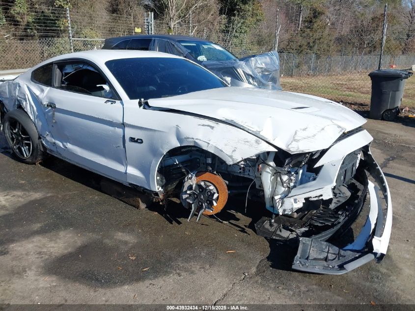 FORD MUSTANG GT PREMIUM