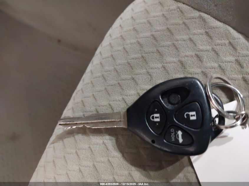 2007 Toyota Camry Le VIN: 4T4BE46K47R004504 Lot: 43932506