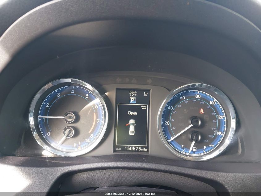 2017 Toyota Corolla Se VIN: 2T1BURHE4HC766543 Lot: 43932541