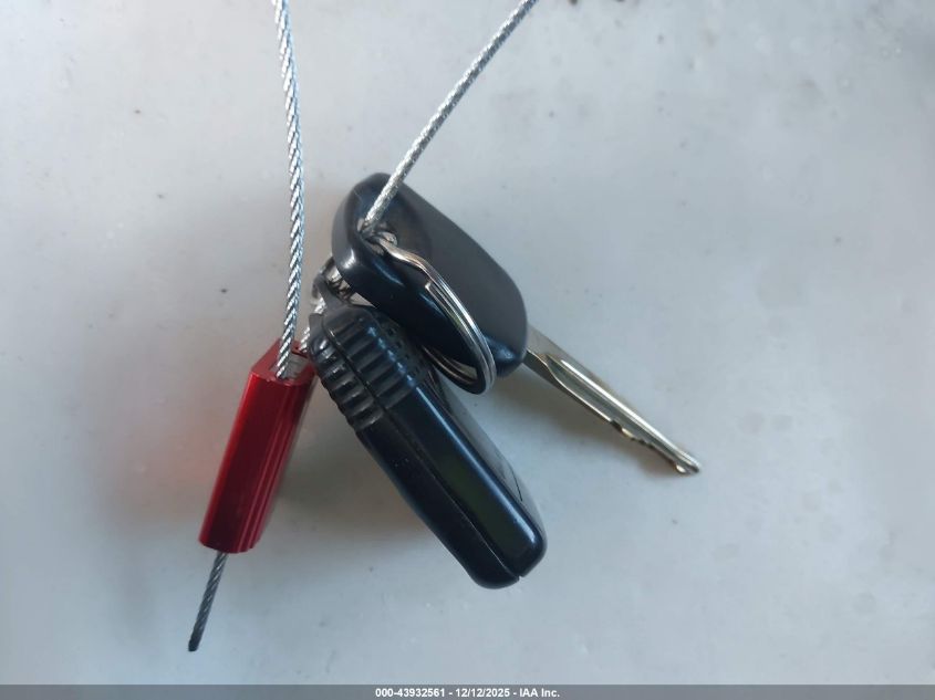 2005 Ford Focus Zx4 VIN: 1FAFP34N15W249348 Lot: 43932561