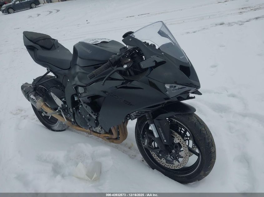 2024 Kawasaki Zx636 K VIN: JKBZXJJ12RA008176 Lot: 43932573