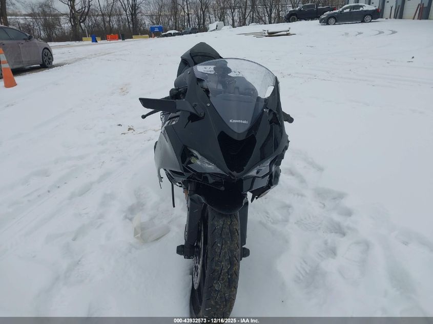 2024 Kawasaki Zx636 K VIN: JKBZXJJ12RA008176 Lot: 43932573
