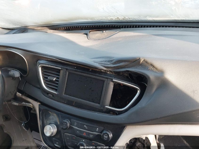 2020 Chrysler Pacifica Touring VIN: 2C4RC1FGXLR210298 Lot: 43932633