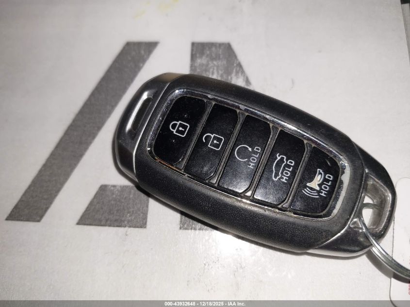 2022 Hyundai Elantra Hybrid Blue VIN: KMHLM4AJ1NU028448 Lot: 43932648