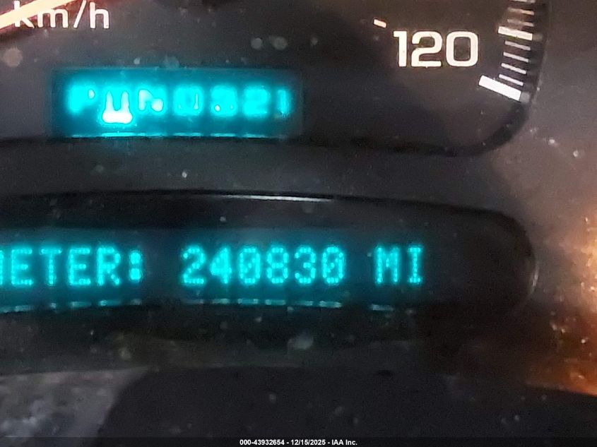 2005 Chevrolet Silverado 1500 Z71 VIN: 2GCEK13T951140247 Lot: 43932654