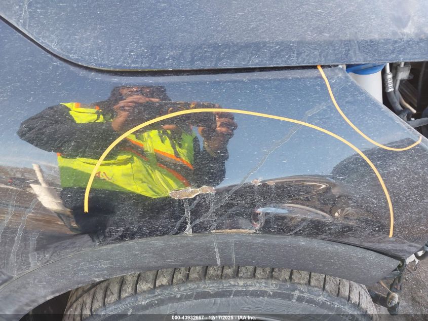 2016 Kia Sorento 2.4L L VIN: 5XYPG4A39GG043587 Lot: 43932667