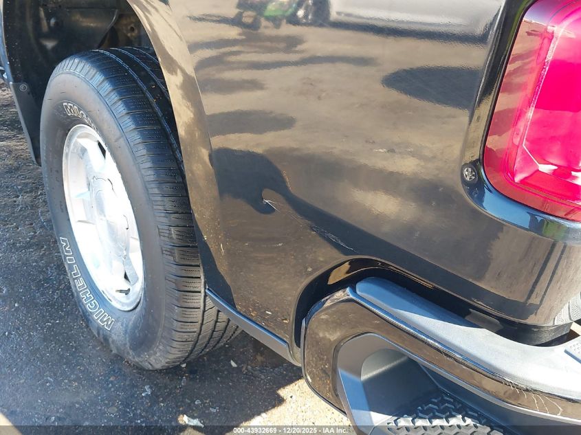 2019 Chevrolet Silverado 1500 Rst VIN: 1GCUYEEDXKZ348079 Lot: 43932669