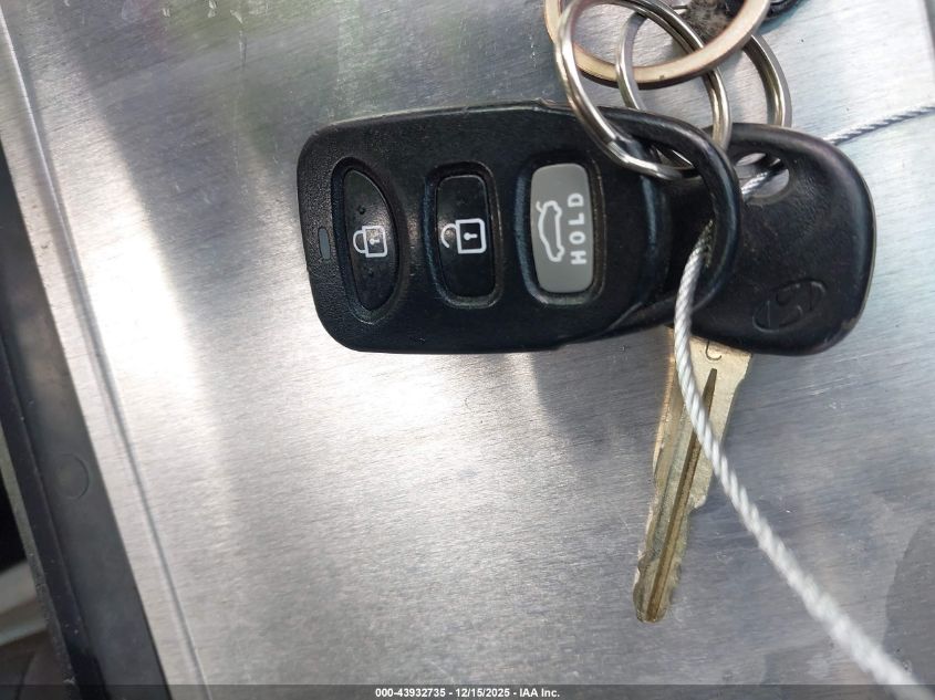 2020 Hyundai Elantra Se VIN: 5NPD74LF2LH589242 Lot: 43932735