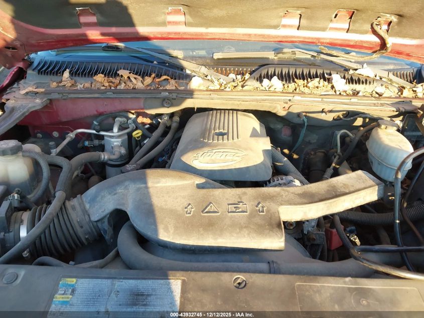 2004 Chevrolet Tahoe Lt VIN: 1GNEK13Z34J147212 Lot: 43932745