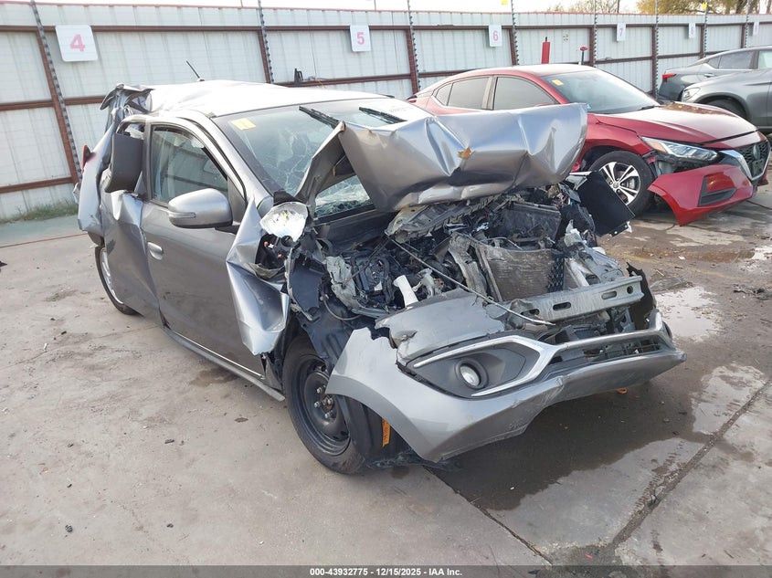 2020 Mitsubishi Mirage Se