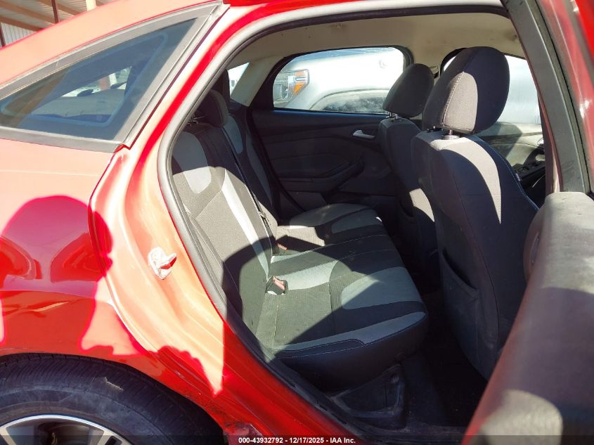 2014 Ford Focus Se VIN: 1FADP3F21EL130727 Lot: 43932792