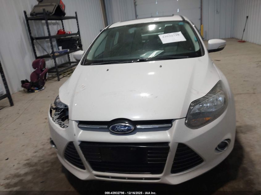 2014 Ford Focus Titanium VIN: 1FADP3J28EL196926 Lot: 43932798