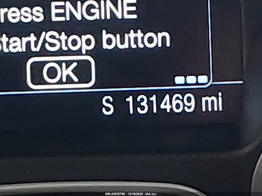 2014 Ford Focus Titanium VIN: 1FADP3J28EL196926 Lot: 43932798