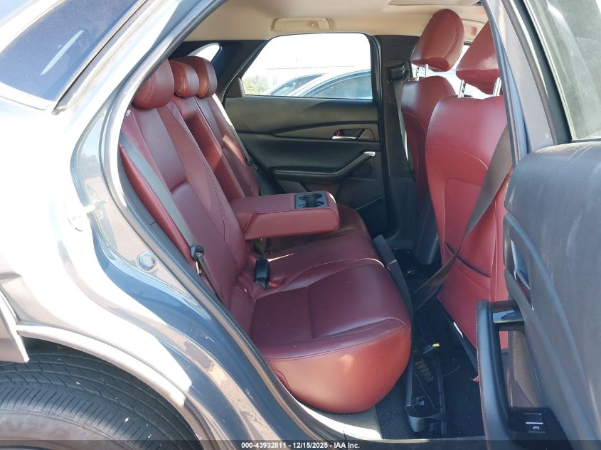 2024 Mazda Cx-30 2.5 S Carbon Edition VIN: 3MVDMBCM7RM683114 Lot: 43932811