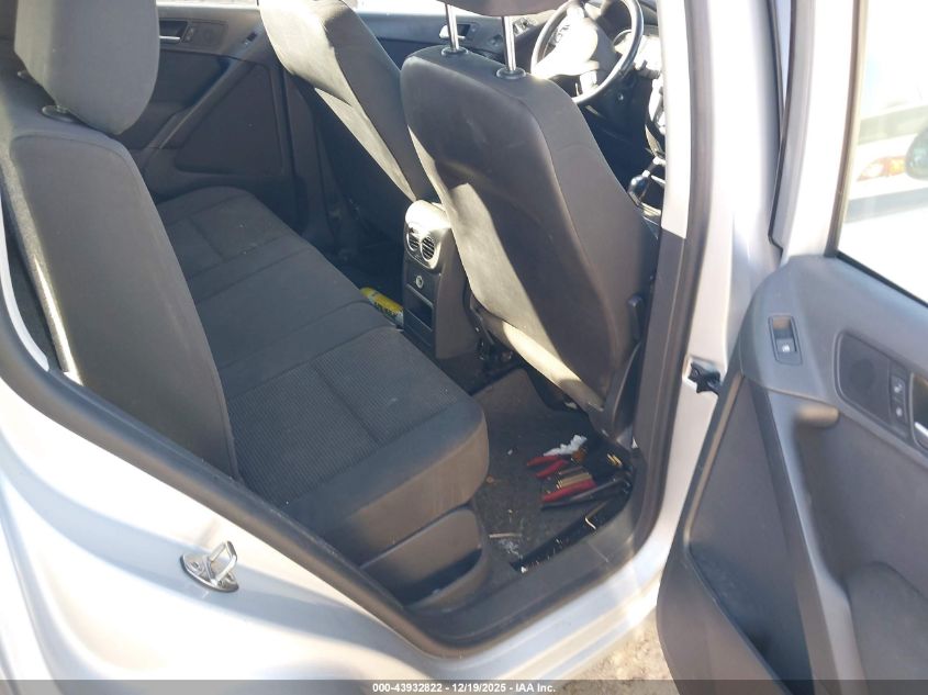 2015 Volkswagen Tiguan S VIN: WVGAV7AX8FW503268 Lot: 43932822