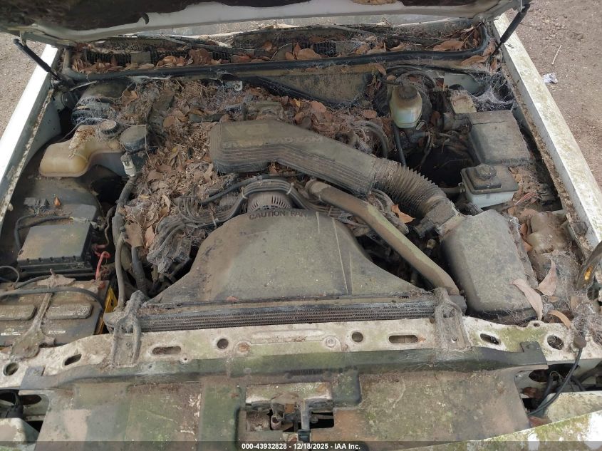 1993 Lincoln Town Car Cartier VIN: 1LNLM83W9PY760175 Lot: 43932828