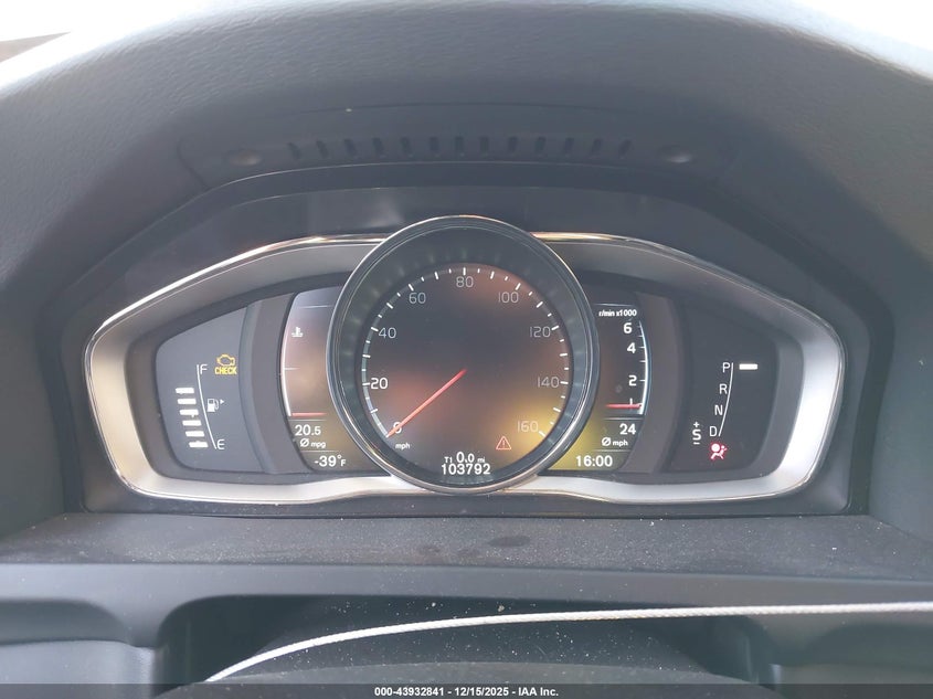 YV1612TK7F2341581 2015 VOLVO S60 photo no. 7