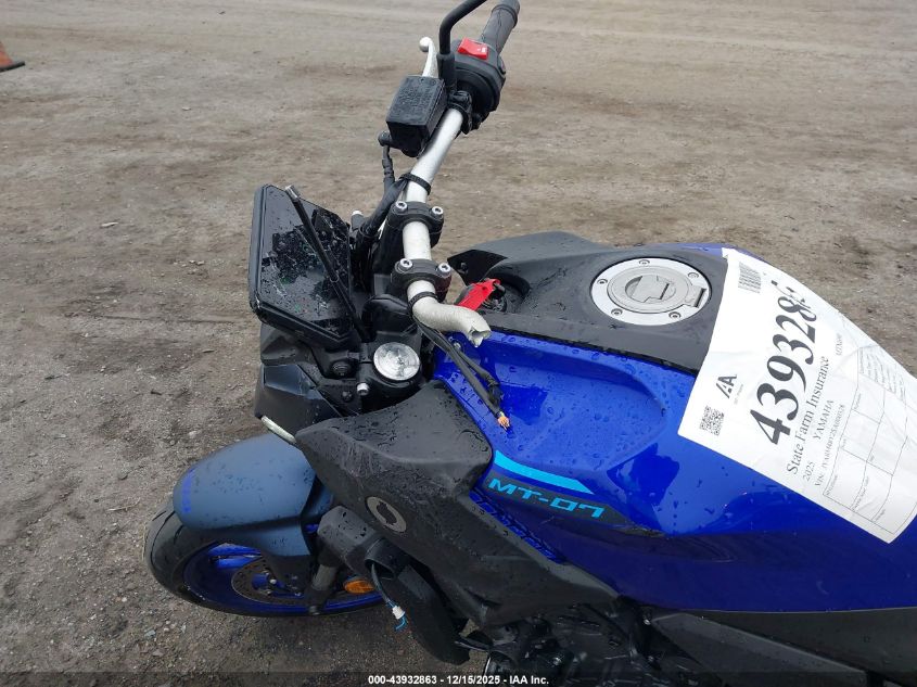 2025 Yamaha Mtn690 C VIN: JYARM48Y2SA000328 Lot: 43932863