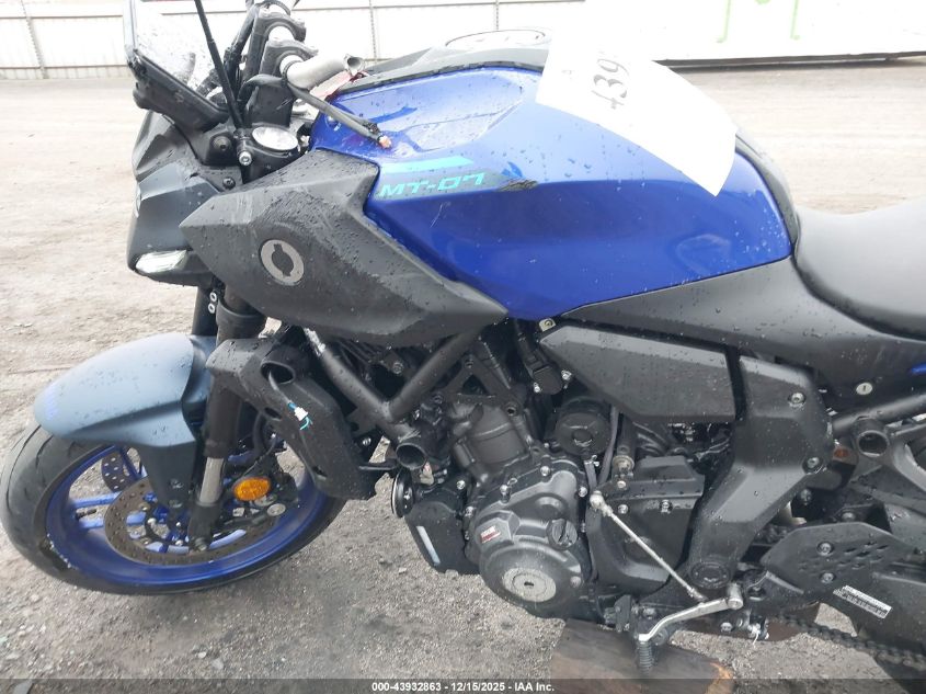 2025 Yamaha Mtn690 C VIN: JYARM48Y2SA000328 Lot: 43932863