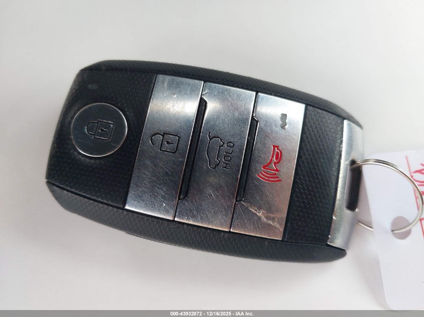 2016 Kia Sorento 3.3L Sxl VIN: 5XYPK4A53GG128358 Lot: 43932872